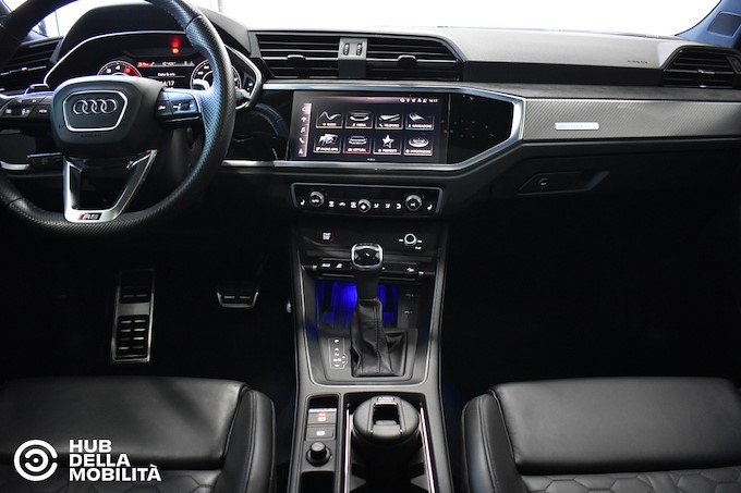 AUDI RS Q3 SPB quattro S tronic